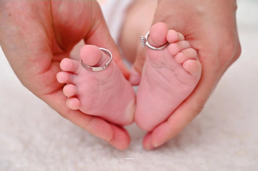 贵阳宝宝头发少缺什么